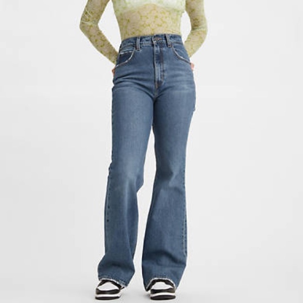 Levi's 70s High Flare Jean